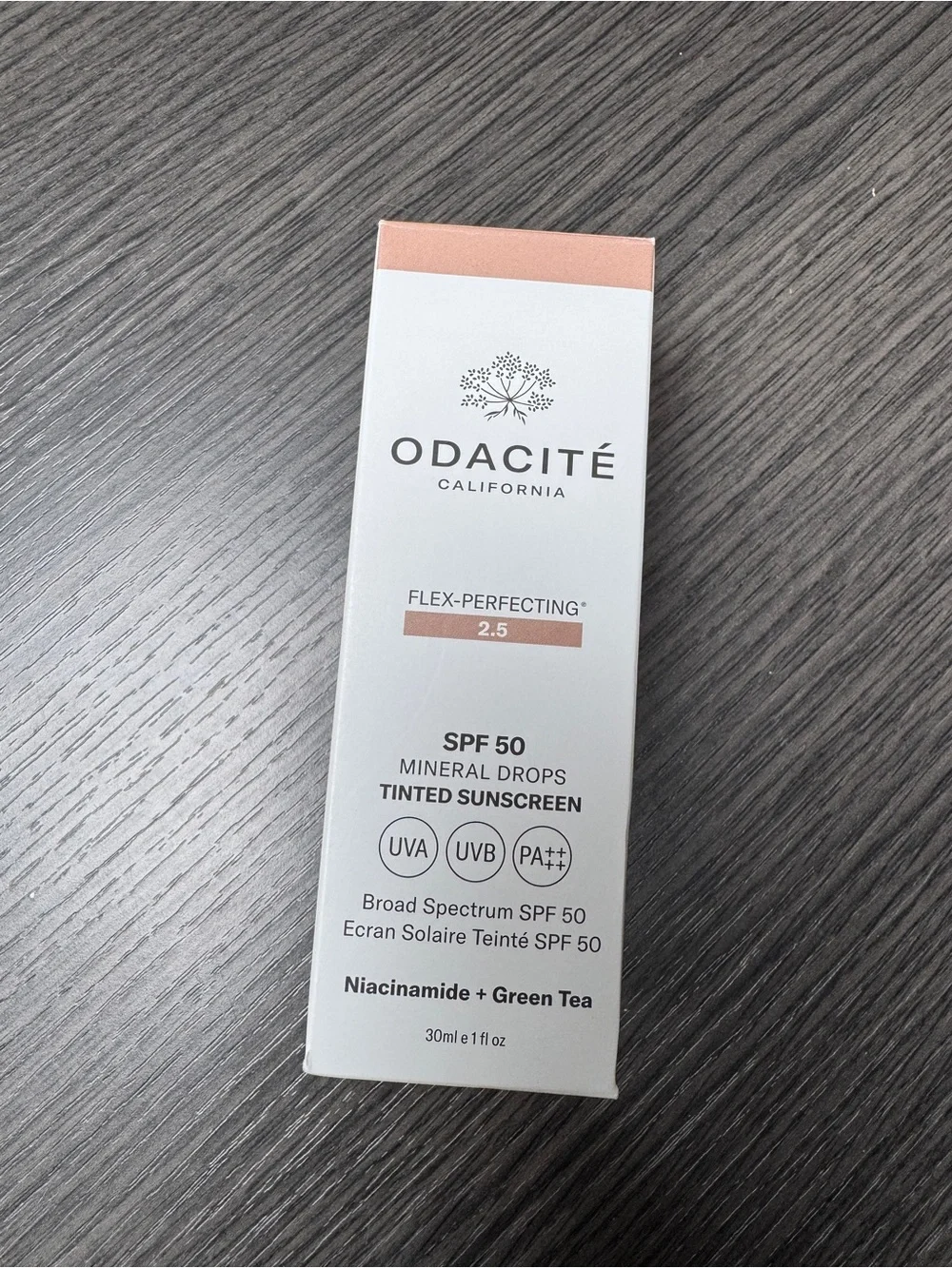 Odacite Flex-Perfecting 2.5 SPF 50 Mineral Tinted Sunscreen - Warm Beige
